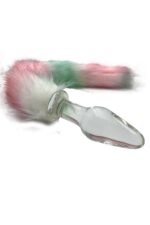 Pembe-Beyaz -Yeşil Renkte Tüylü Cam Anal Plug – Detaylı Tasarım – Cilt Dostu – Uzunluk 11 cm-3,8 cm En